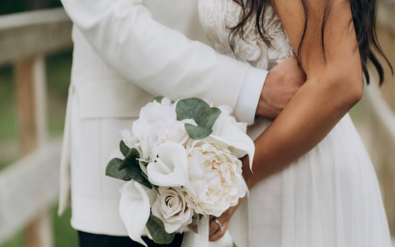 A room for newlyweds as a gift: Photo
